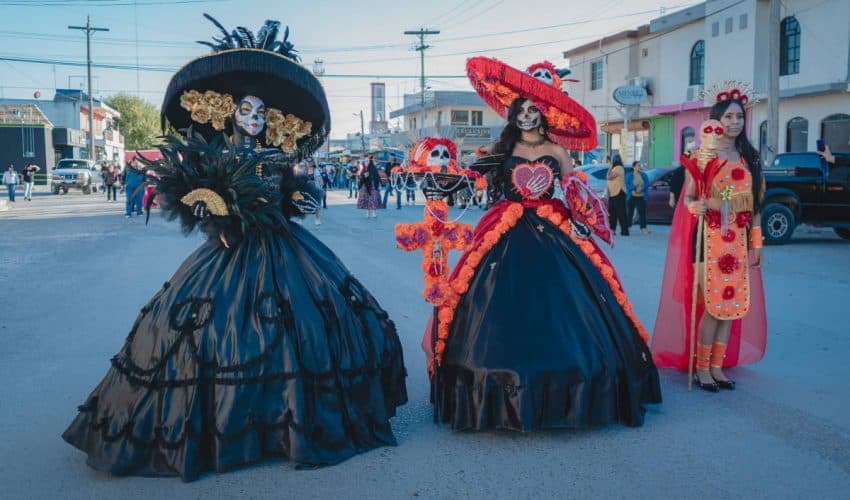 Valle Hermoso celebra Desfile de Catrinas y baile de Xantolo